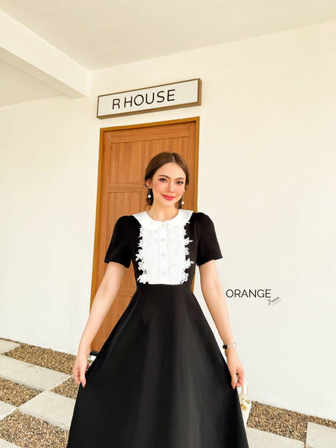ORANGE JUICE Lace Decor Peter Pan Collar A-Line Midi Dress